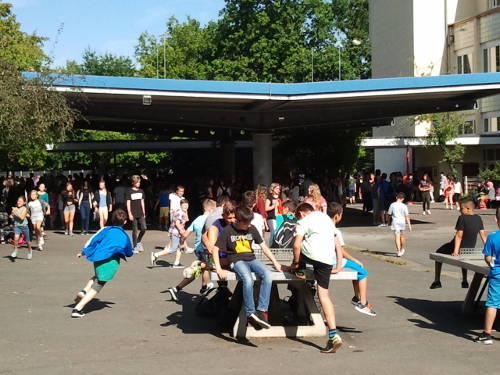 pause1
